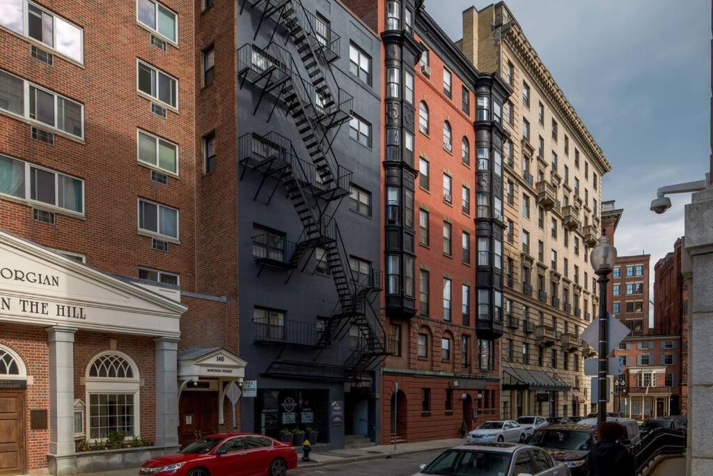 Simple Furnished Studio In The Heart Of Boston Exterior foto